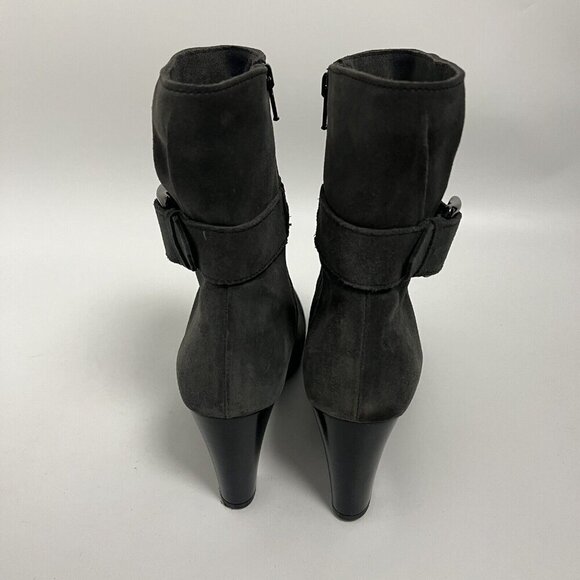 La Canadienne Gray Suede Heeled Ankle Boots Size 8 Side Zip - Picture 3 of 10